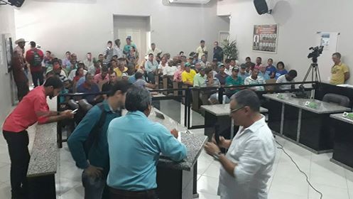 Reunião com os Agricultores e Presidentes de Associações na Câmara Municipal de Alto Paraíso. 